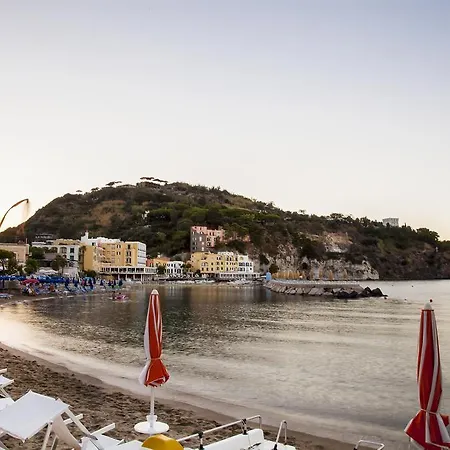 La Sirenella Lacco Ameno (Isola d'Ischia)